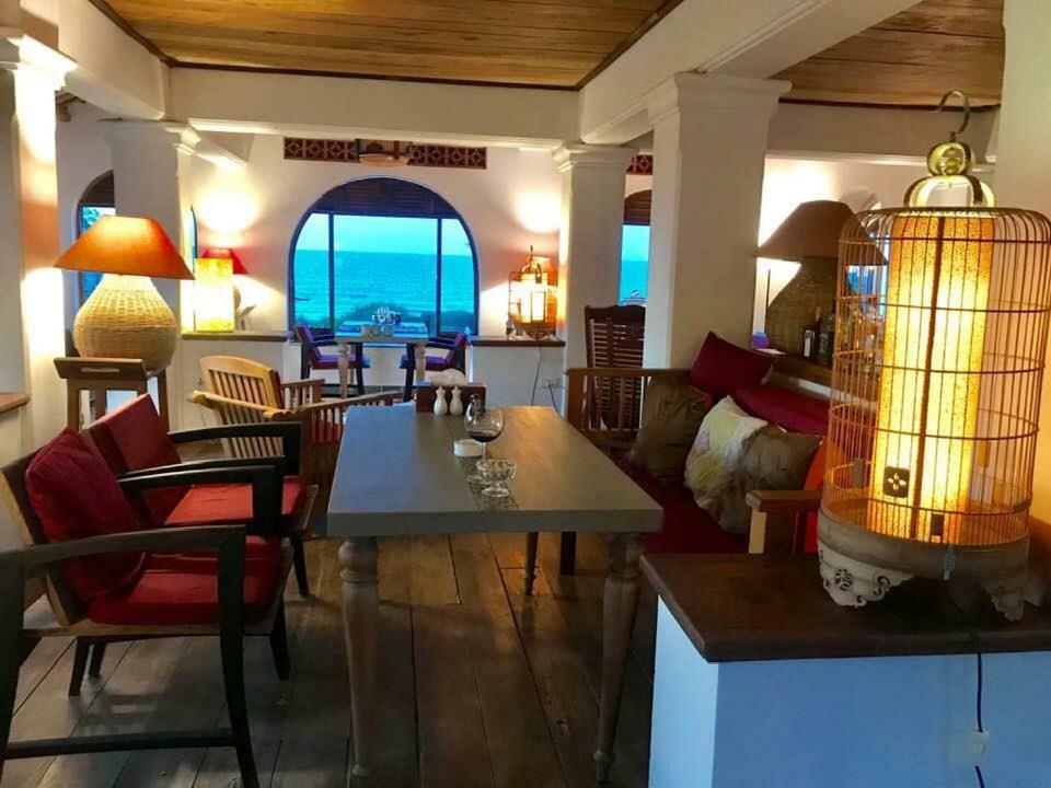 Villa Louise Hue Beach Boutique Hotel Exterior foto